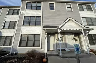 42 Burlington Ct, Hamburg, NJ 07419 - Photo 1