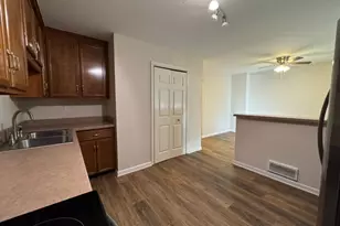 42 Burlington Ct, Hamburg, NJ 07419 - Photo 9