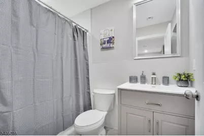 225 S 9th St  Apt 2, Newark, NJ 07103 - Photo 13