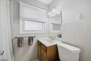 3 Cypress Rd, Franklin Township, NJ 08873 - Photo 17