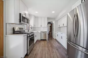 3 Cypress Rd, Franklin Township, NJ 08873 - Photo 9