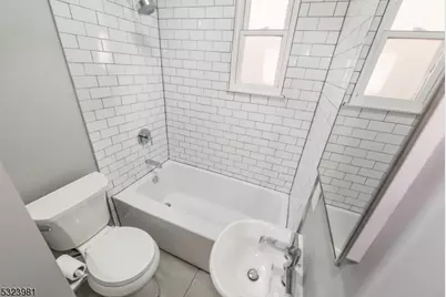 30 Pleasant Ave, Clifton, NJ 07013 - Photo 11