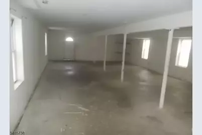 68 Port Ave, Elizabeth, NJ 07206 - Photo 3