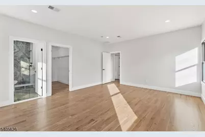 228 Locust St, Roselle, NJ 07203 - Photo 17