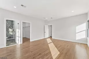 228 Locust St, Roselle, NJ 07203 - Photo 17