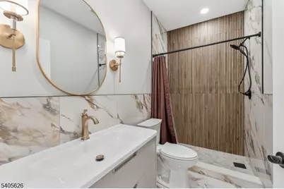 228 Locust St, Roselle, NJ 07203 - Photo 9