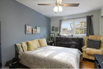 21 Beacon Rd, Hopatcong, NJ 07843 - Photo 15