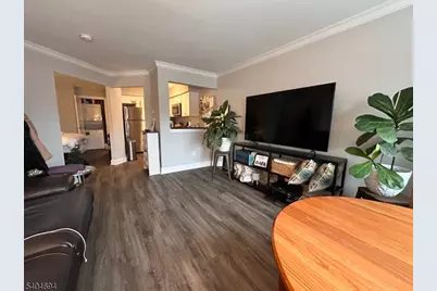 61 Cheswich Court, Bedminster Township, NJ 07921 - Photo 7