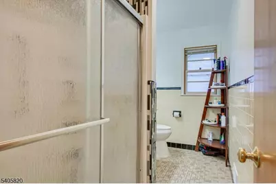 26 Goodwill Pl, Metuchen, NJ 08840 - Photo 17