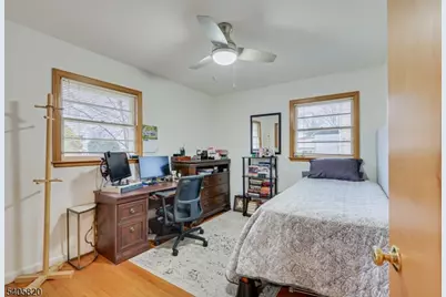 26 Goodwill Pl, Metuchen, NJ 08840 - Photo 19