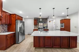 130 Renner Ave, Newark, NJ 07112 - Photo 5