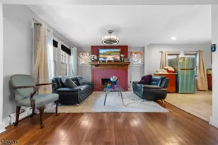 130 Renner Ave, Newark, NJ 07112 - Photo 3