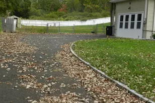 6 Crestwood Rd, Long Hill Township, NJ 07933 - Photo 15