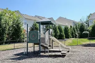 136 Mountainside Dr, Pompton Lakes, NJ 07442 - Photo 31