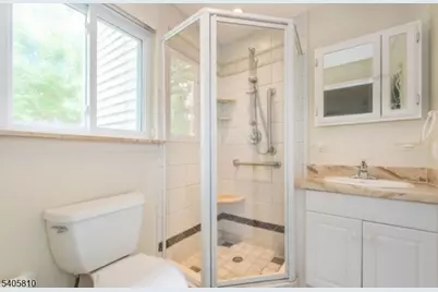 9 Forest Ter, Wayne, NJ 07470 - Photo 17