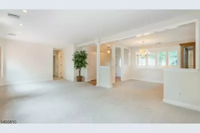 9 Forest Ter, Wayne, NJ 07470 - Photo 3