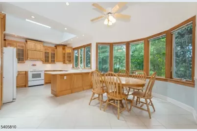 9 Forest Ter, Wayne, NJ 07470 - Photo 9