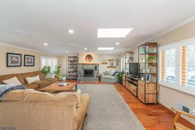 77 Moraine Rd, Parsippany, NJ 07950 - Photo 5