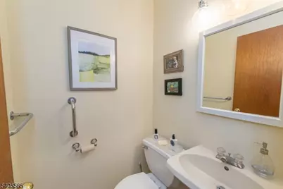 77 Moraine Rd, Parsippany, NJ 07950 - Photo 17