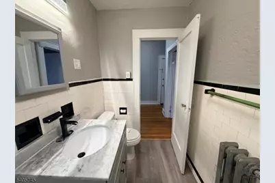 17 Elwood Pl Apt #404, Newark, NJ 07104 - Photo 5