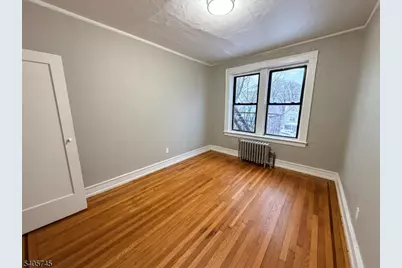 17 Elwood Pl Apt #404, Newark, NJ 07104 - Photo 1