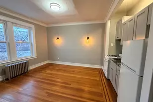 17 Elwood Pl Apt, Newark, NJ 07104 - Photo 9