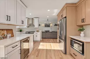 1248 Sunnyfield Ln, Scotch Plains Township, NJ 07076 - Photo 7