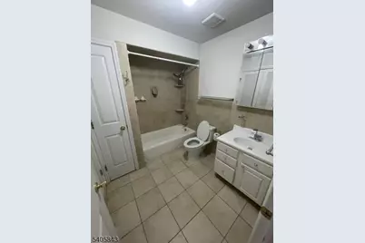 146 Ferry St, Newark, NJ 07105 - Photo 3