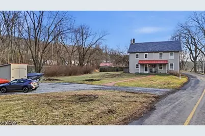 17 Old River Rd, Holland Township, NJ 08848 - Photo 3