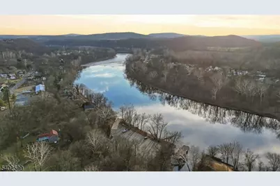 17 Old River Rd, Holland Township, NJ 08848 - Photo 37