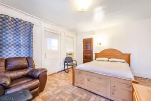 448 E 31st St, Paterson, NJ 07504 - Photo 15