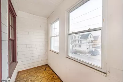 448 E 31st St, Paterson, NJ 07504 - Photo 17