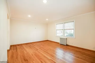 25-18 High St, Fair Lawn, NJ 07410 - Photo 17