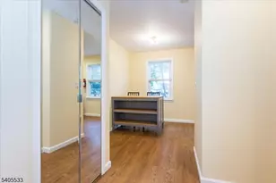 25- 18 High St, Fair Lawn, NJ 07410 - Photo 7