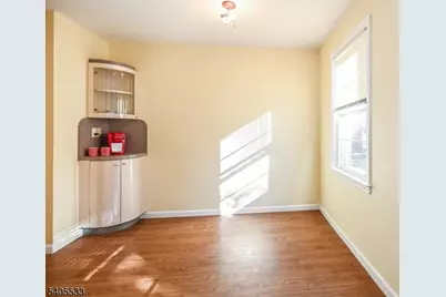 25-18 High St, Fair Lawn, NJ 07410 - Photo 13