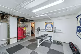 318 Myrtle Ave, Garwood, NJ 07027 - Photo 33