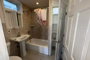 98 Yale Ave, Jersey City, NJ 07304 - Photo 9