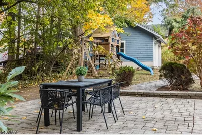 47 Oakland Rd, Maplewood, NJ 07040 - Photo 31