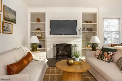 47 Oakland Rd, Maplewood, NJ 07040 - Photo 5