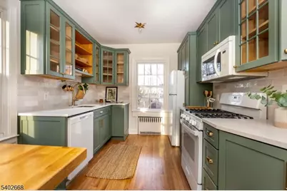 47 Oakland Rd, Maplewood, NJ 07040 - Photo 15