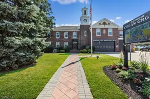 265 Little Falls Rd, Cedar Grove, NJ 07009 - Photo 47