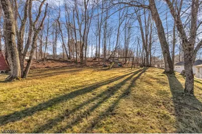 265 Little Falls Rd, Cedar Grove, NJ 07009 - Photo 41