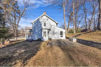 265 Little Falls Rd, Cedar Grove, NJ 07009 - Photo 37