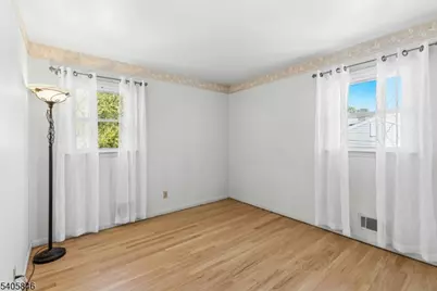 294 Mountain Ave, Springfield, NJ 07081 - Photo 17