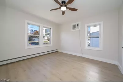 420 Morrissee Ave, Haledon, NJ 07508 - Photo 13