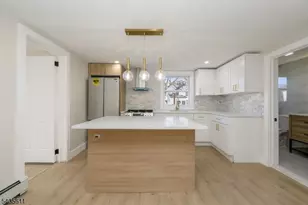 420 Morrissee Ave, Haledon, NJ 07508 - Photo 9