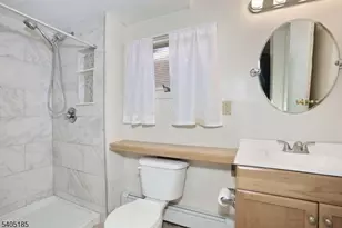 68 Mohawk Ave, Hawthorne, NJ 07506 - Photo 9