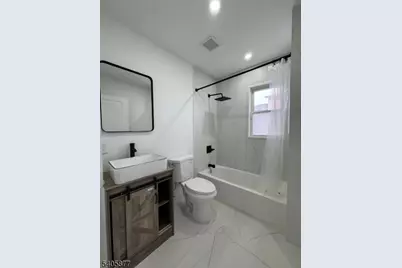 96 Broughton Ave, Bloomfield, NJ 07003 - Photo 11