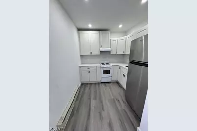 96 Broughton Ave, Bloomfield, NJ 07003 - Photo 3