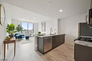 45 S Grove St, East Orange, NJ 07018 - Photo 5